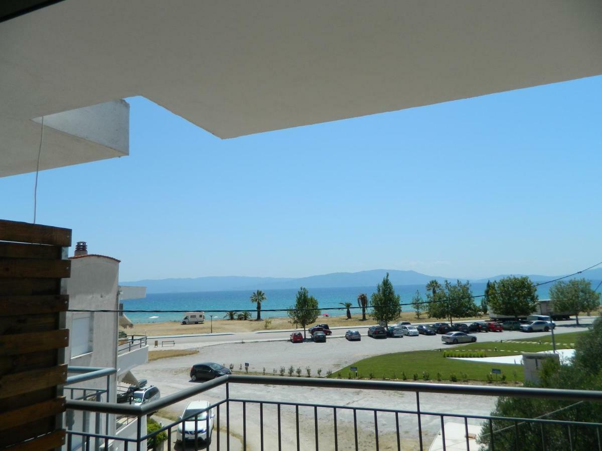 Sunset View Apartment โอฟรีนีออน ภายนอก รูปภาพ